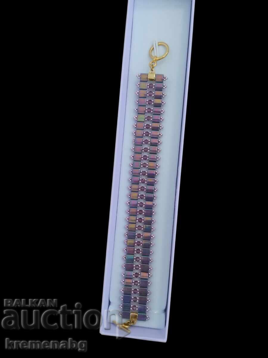 Χειροποίητο βραχιόλι με τιμή € 20.00 | 39.12 BGN