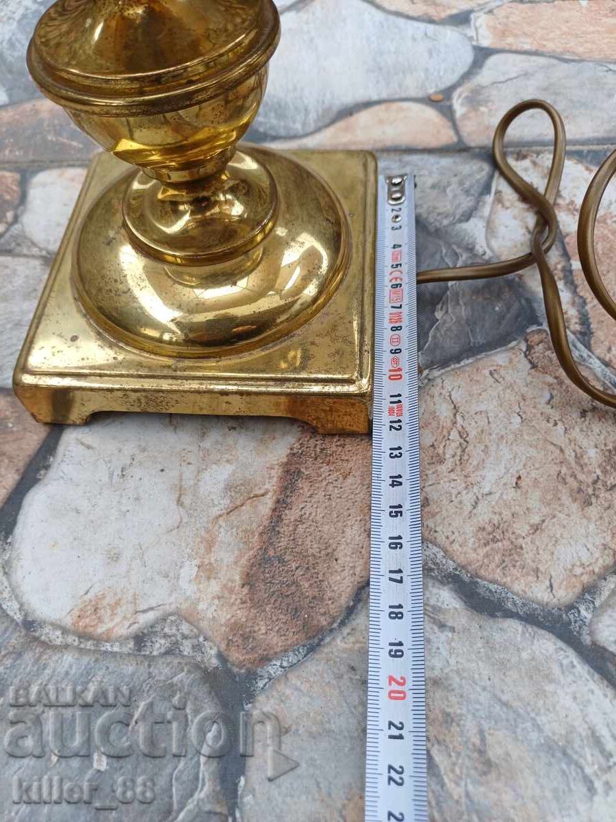 Παλιά επιτραπέζια φωτιστικά σε λειτουργία - 6 Παλιά επιτραπέζια φωτιστικά σε λειτουργία - 6