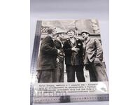 FOTO SOCIAL, KREMÍKOVȚI