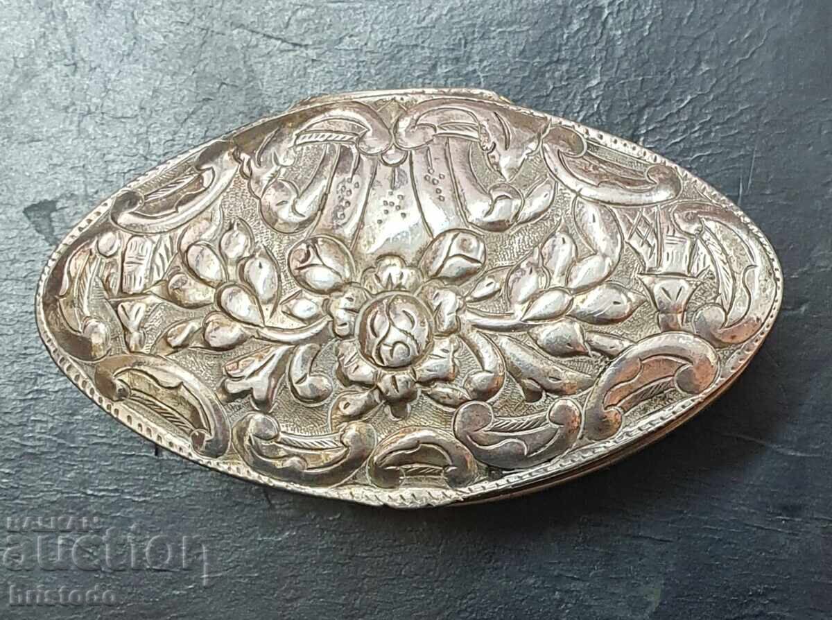 Cutie de priză din argint renascentist