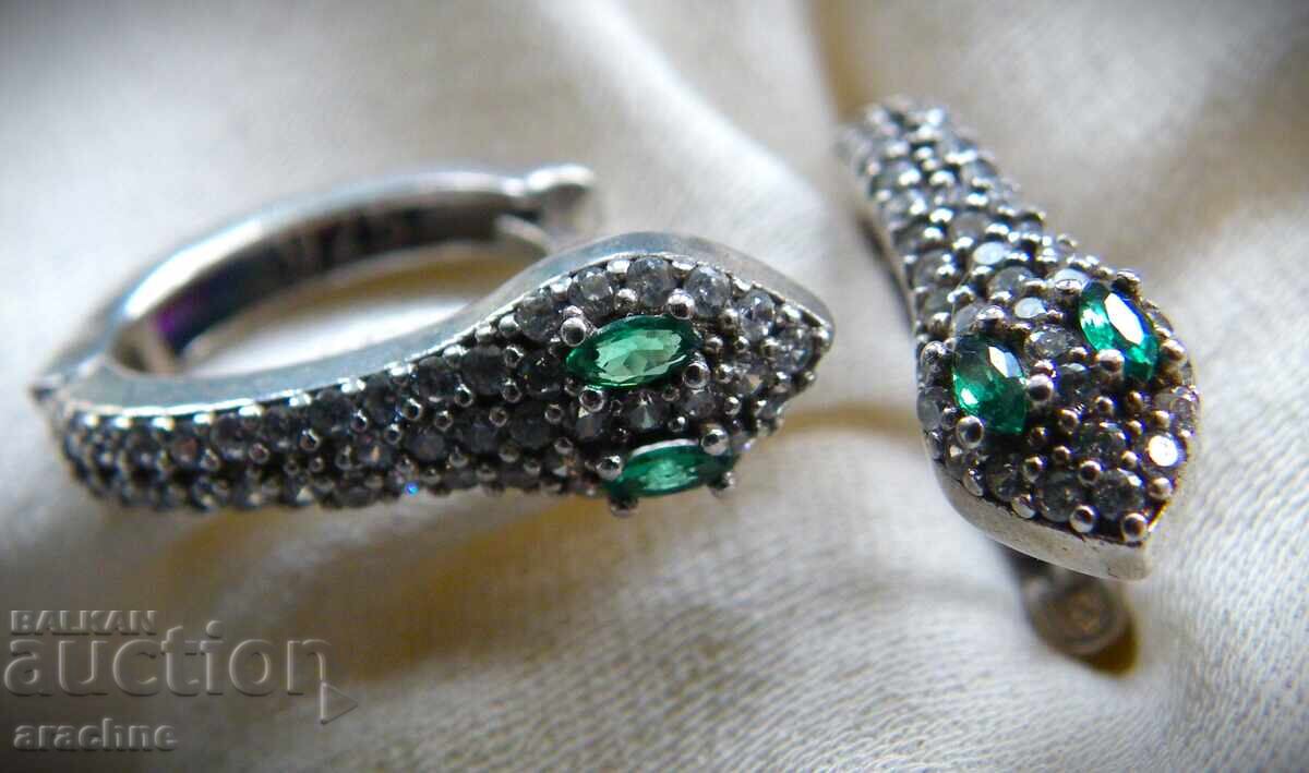 Ασημένια σκουλαρίκια με τσαβορίτες