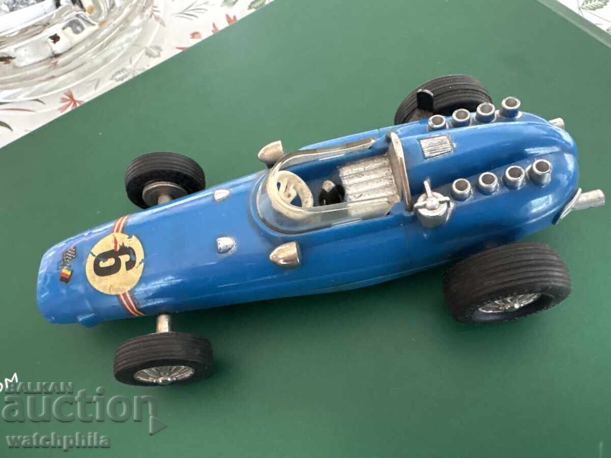 Schuco σπάνιο συλλεκτικό γερμανικό αυτοκινητάκι.Λειτουργεί