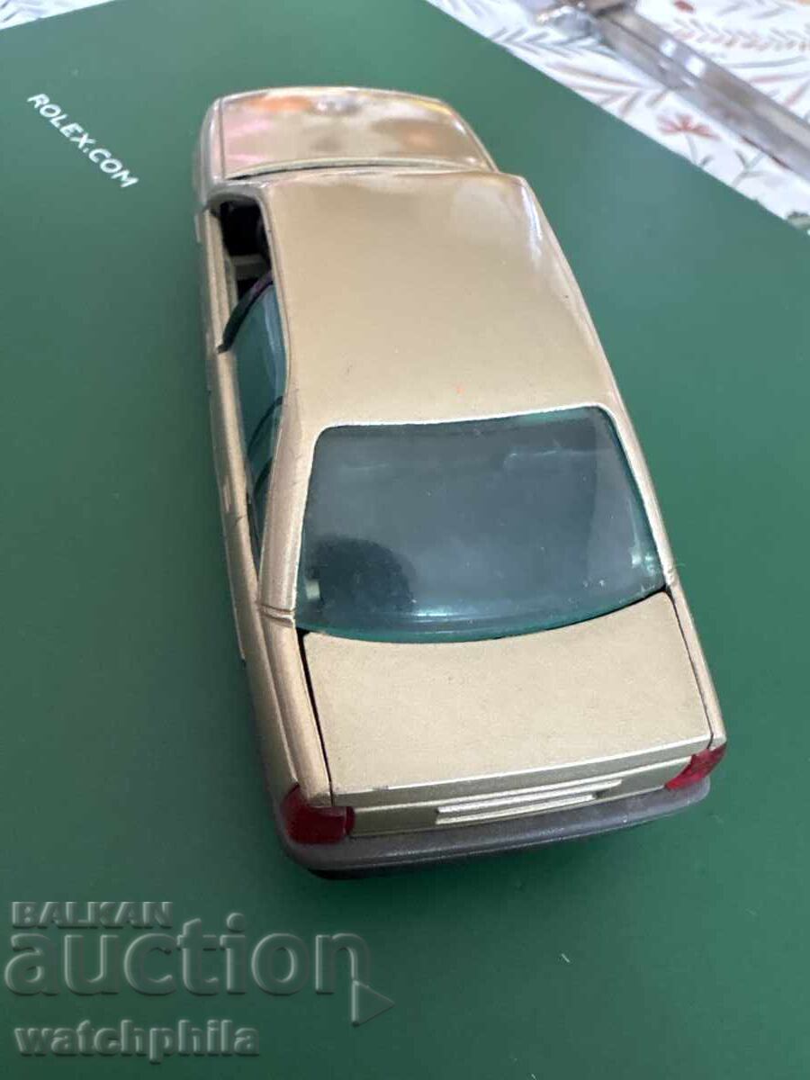 Аукцион Gama Opel Omega Рядка колекционерска количка. Germany Аукцион Gama Opel Omega Рядка колекционерска количка. Germany