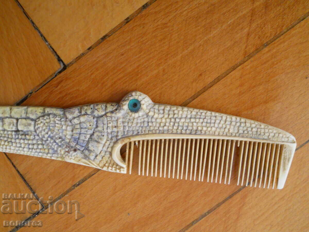 Livrarea Pieptene vintage în formă de aligator - Franța