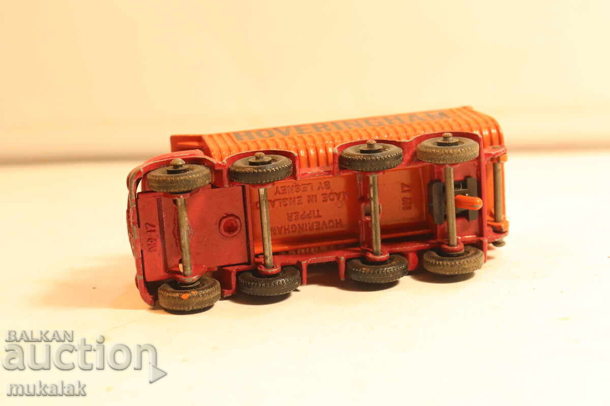 МАTCHBOX САМОСВАЛ КАМИОН КОЛИЧКА МОДЕЛ - 7 МАTCHBOX САМОСВАЛ КАМИОН КОЛИЧКА МОДЕЛ - 7