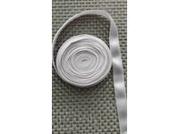 Светло -сив ширит, панделка 9.50 м/шир.15 мм