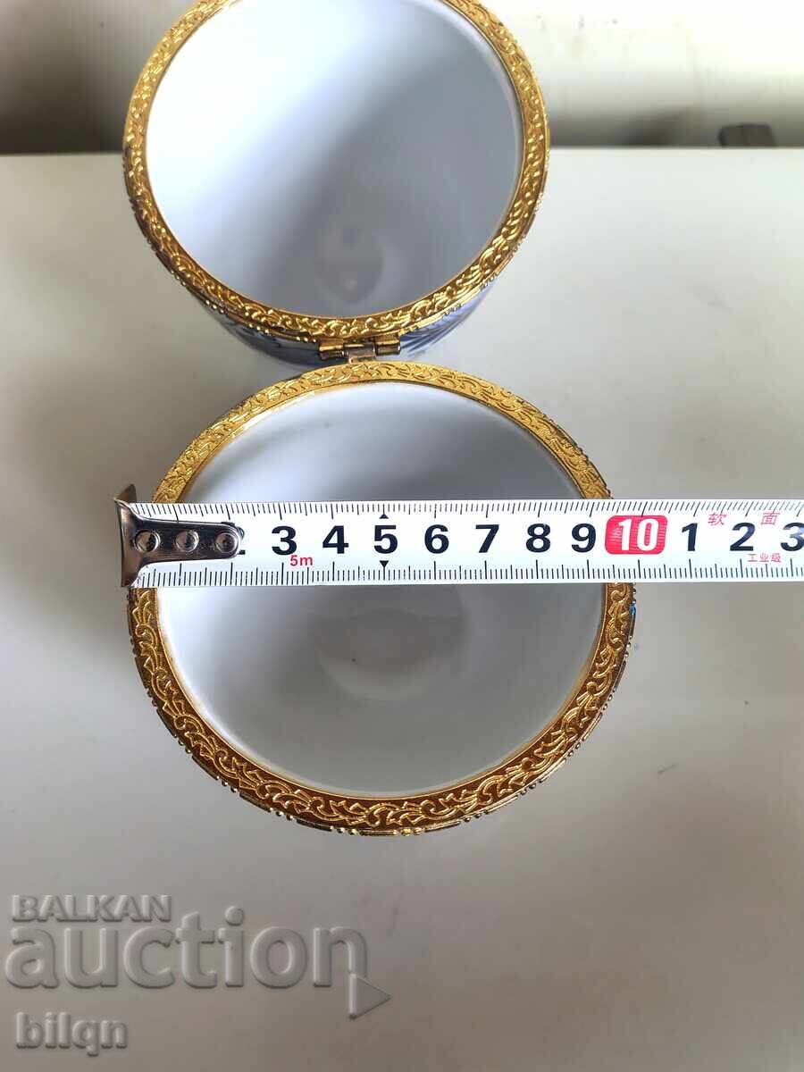 Cutie de bijuterii din porțelan, superbă, în formă de ou - 7