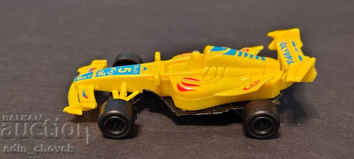 Пластмасова количка формула с инерционен механизъм с цена € 0.40 | 0.78 лв.