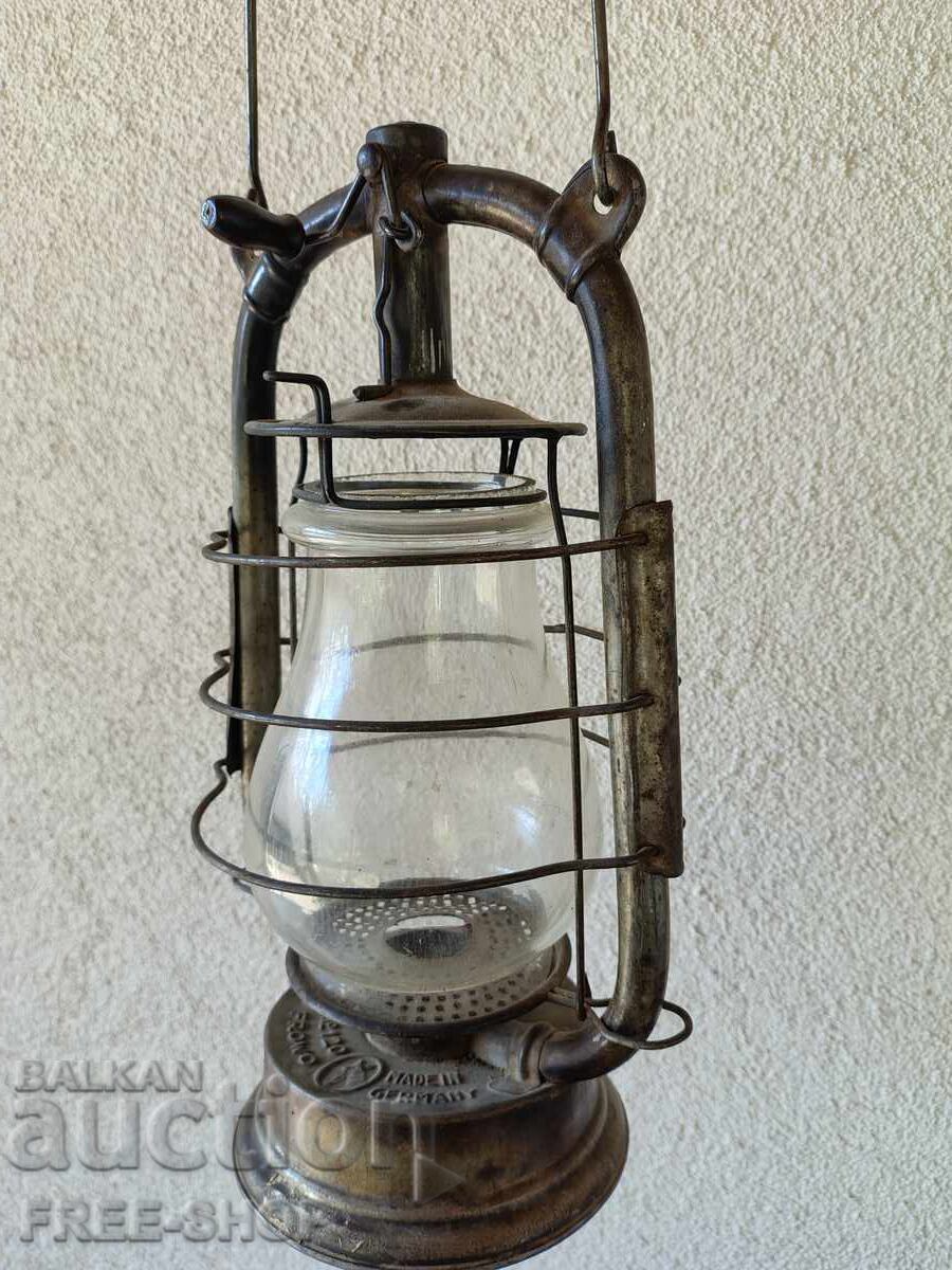 Star nemski fener/lampa