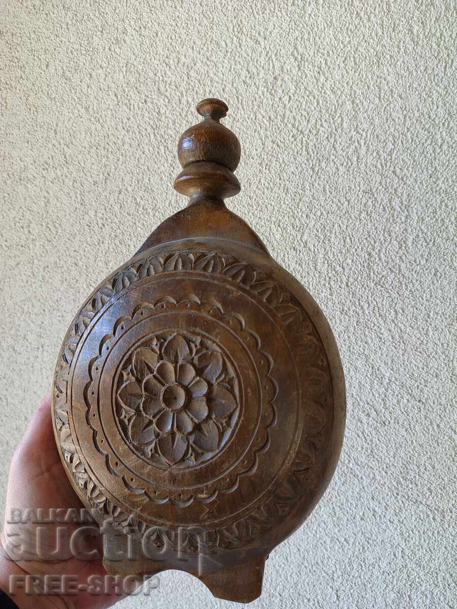 Sculptură în lemn - ploscă