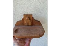 Dŭrvorezba -za byuro