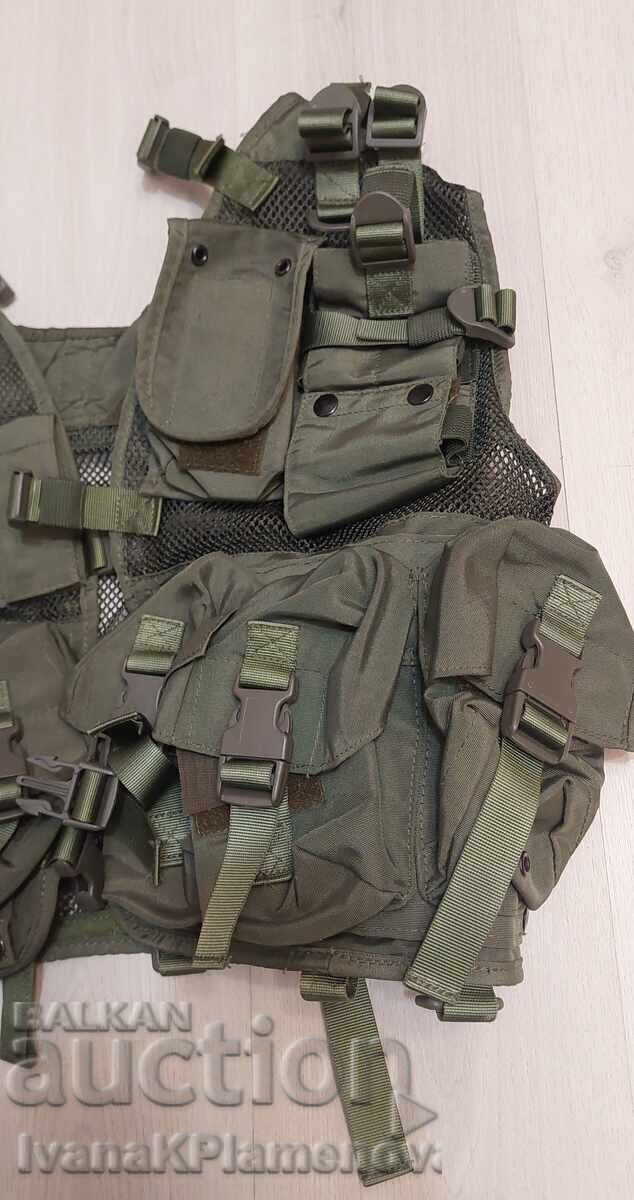 Delivery of Combat vest military new for connoisseurs