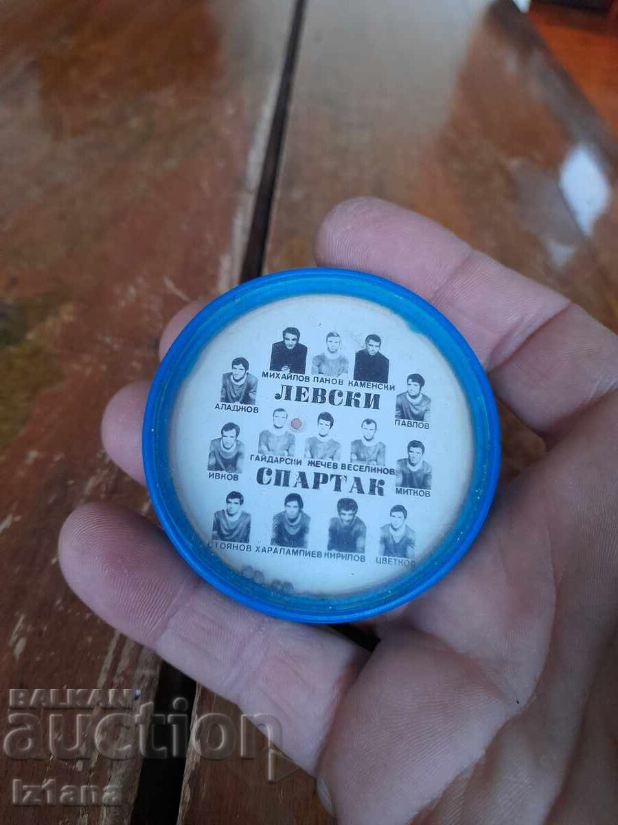 Star suvenir Levski Spartak cu preț € 95.00 | 185.80 BGN