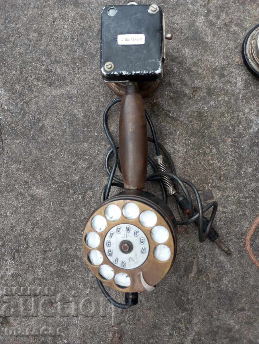 Аукцион Стари слушалки за телефони