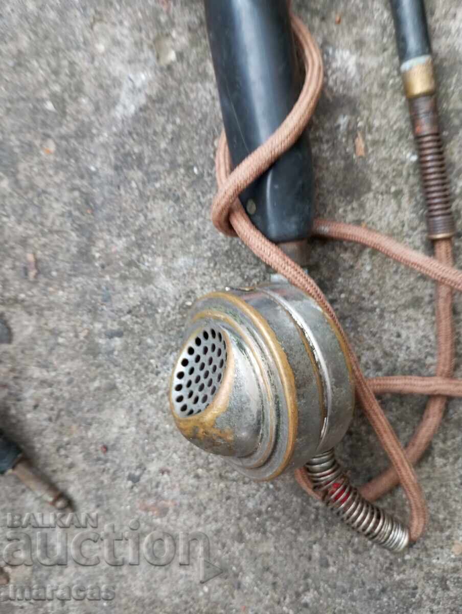 Доставка на Стари слушалки за телефони