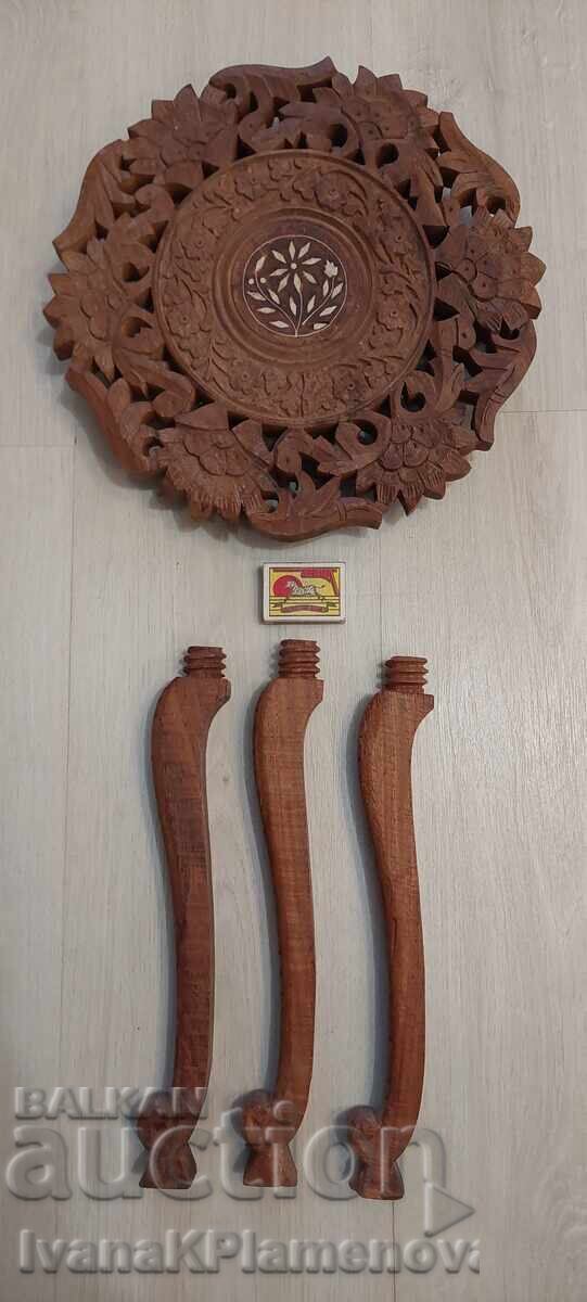 Măsuță sculptată în lemn, mică, pentru cunoscători, înălțime 34cm - 7 Măsuță sculptată în lemn, mică, pentru cunoscători, înălțime 34cm - 7