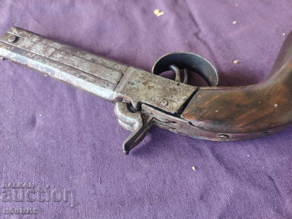 πιστόλι κάψουλας με τιμή € 200.00 | 391.17 BGN