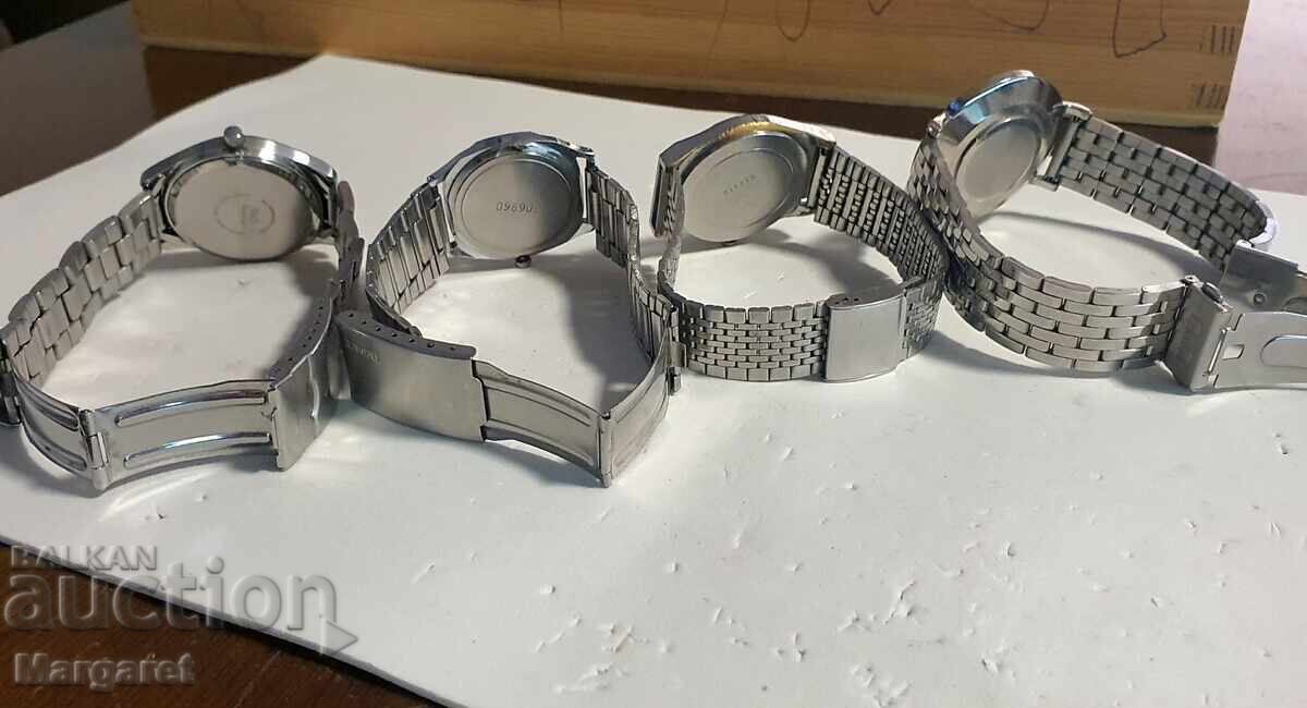 4 bucăți ceasuri funcționale cu preț € 44.00 | 86.06 BGN