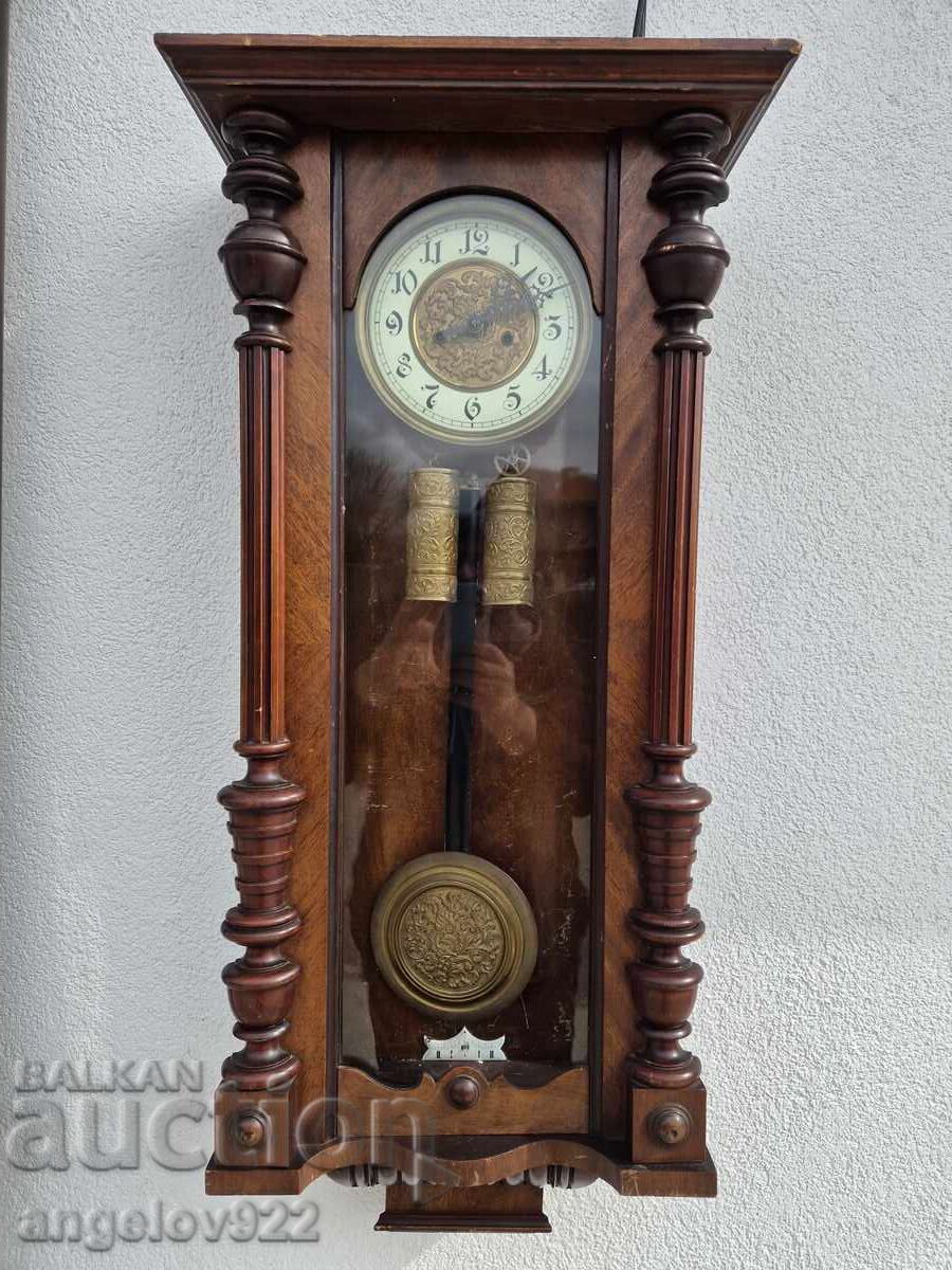 Ceas mare de perete german GUSTAV BECKER cu preț € 4.05 | 7.92 BGN