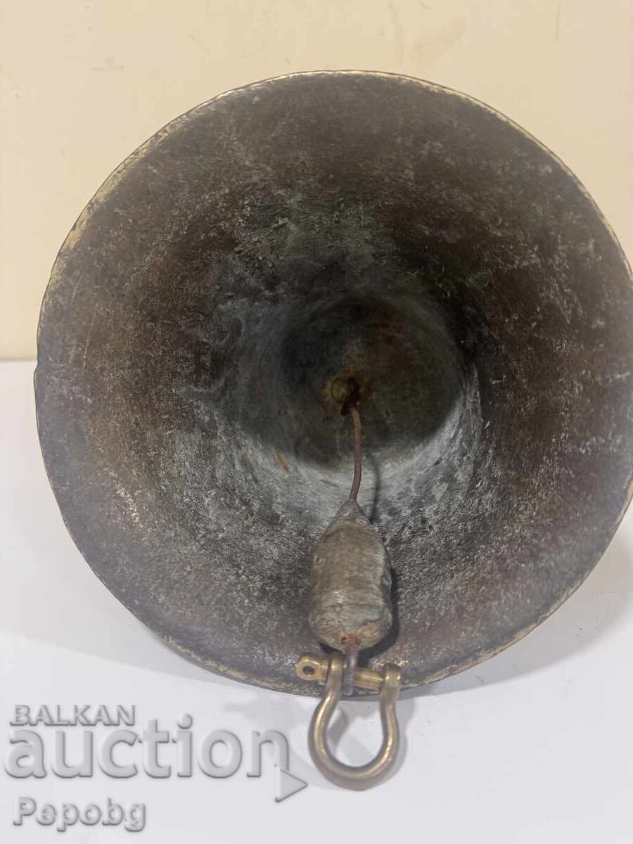 Licitație Veche clopotniță din bronz secolul al XIX-lea