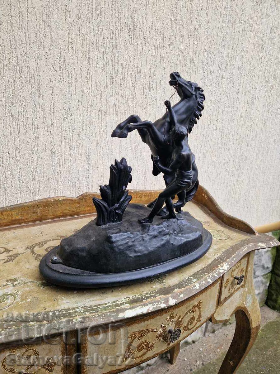 Minunată antică figurină metalică franceză statuetă cu preț € 144.00 | 281.64 BGN