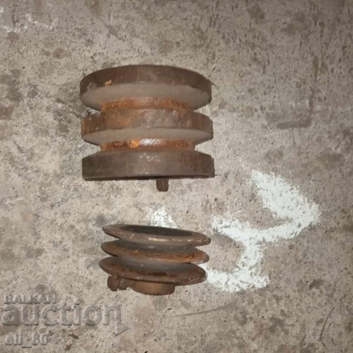 Washers for electric motor with two channels. Lat 2 pieces. No. 3 Washers for electric motor with two channels. Lat 2 pieces. No. 3