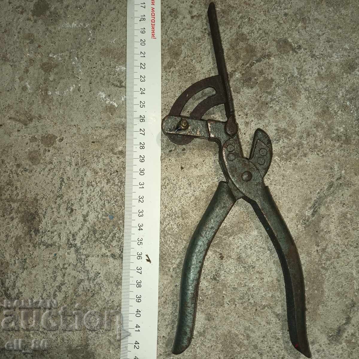 Special pliers No. 3 Special pliers No. 3