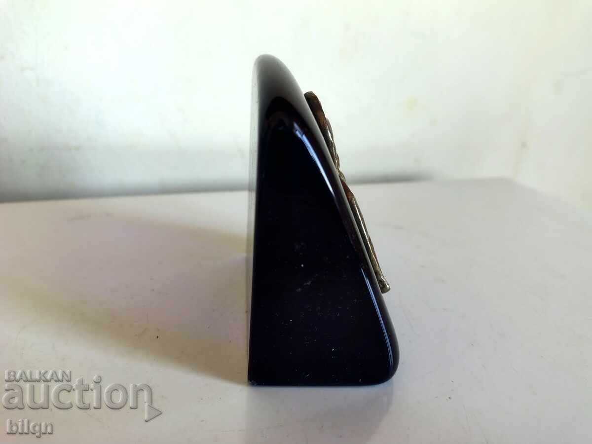 Auction Icon Virgin Mary With Child On Cobalt Glass Auction Icon Virgin Mary With Child On Cobalt Glass