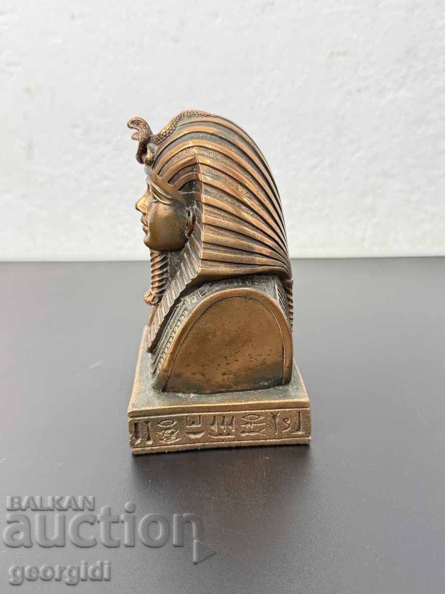 Licitație Masca / bust egiptean din cupru al lui Tutankhamon. Nr. 8049