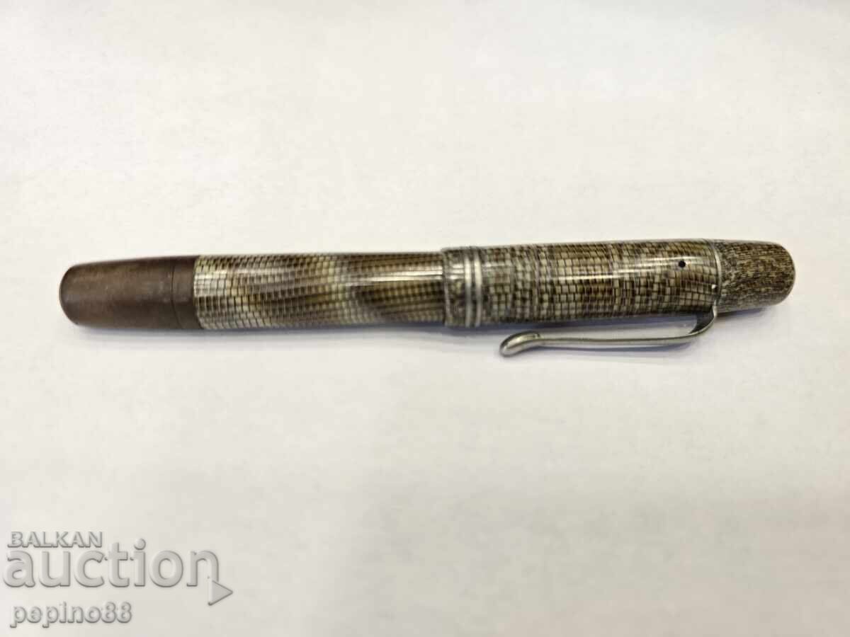 Licitație FOARTE RAR PELIKAN 101N LIZARD 14K (1935-37)