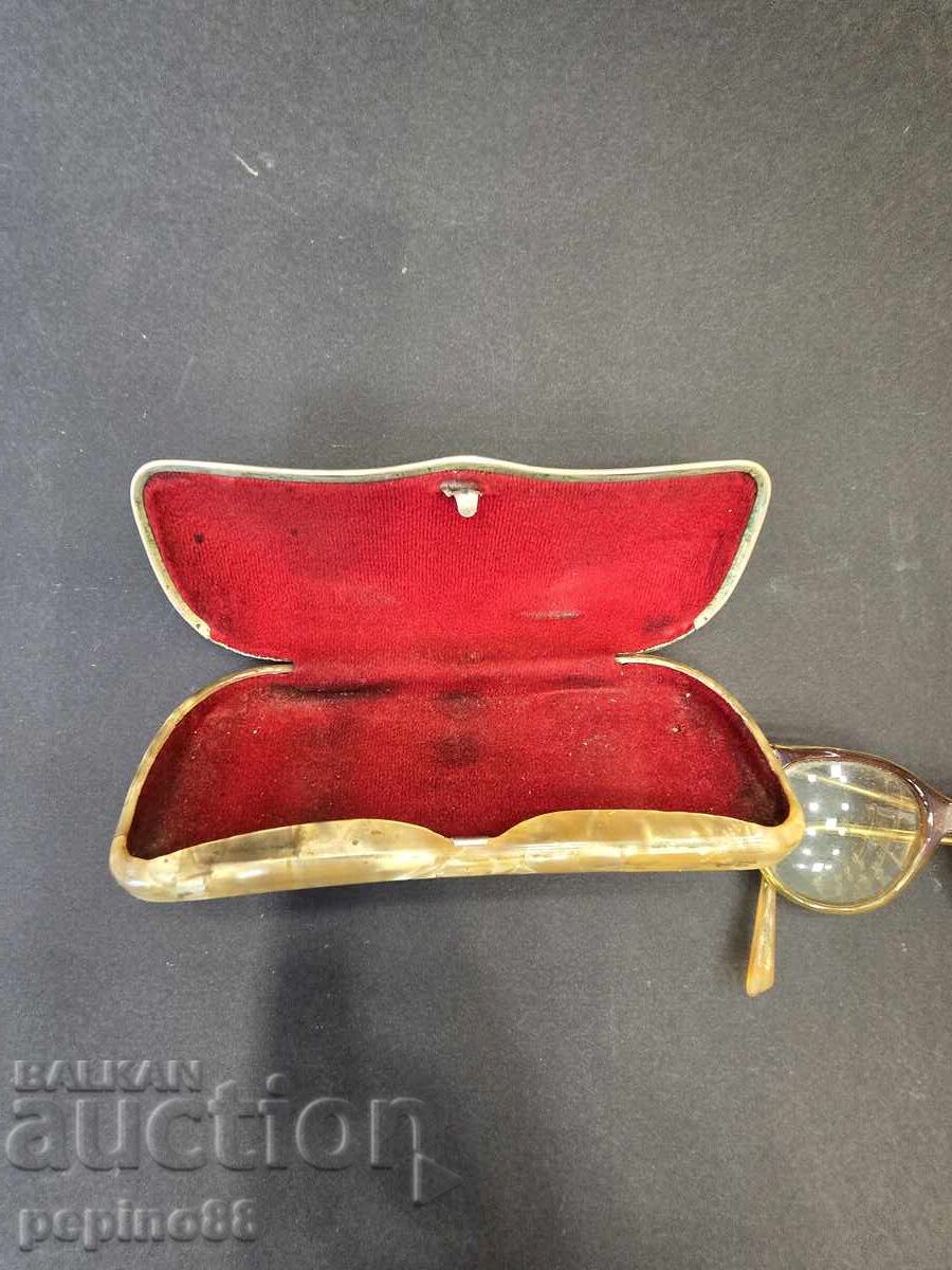 Licitație Star bakeliten kalŭf za ochila ot 30-te godini s mramorna sharka