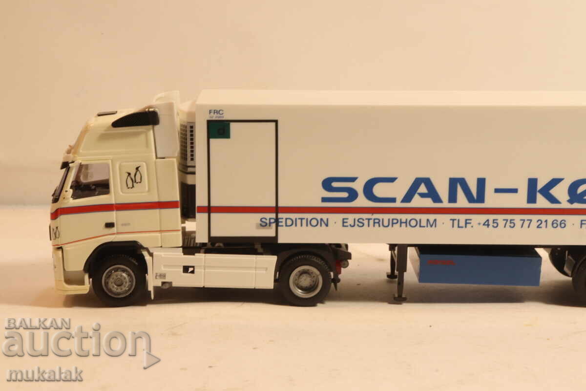 AWM H0 1/87 VOLVO TIR THERMO KING CAMION TRACTOR MODEL cu preț € 20.00 | 39.12 BGN