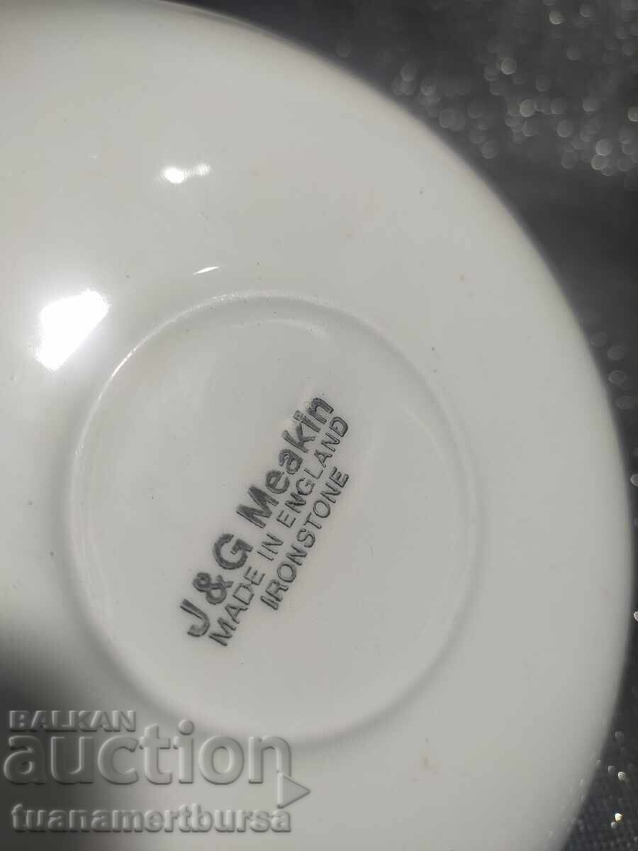 Coffee cup and saucer - 5