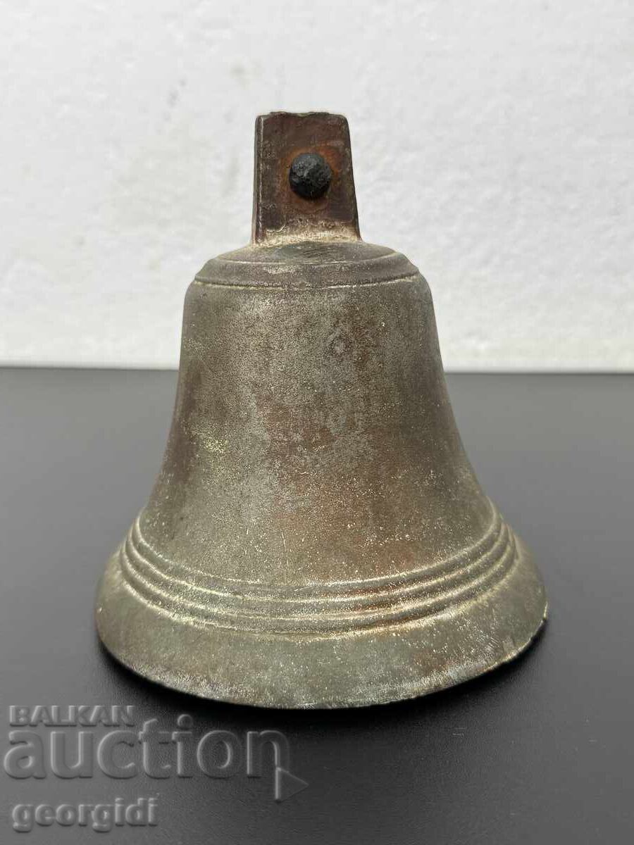 Vechi clopot de navă / clopot. Nr. 8051 cu preț € 80.00 | 156.47 BGN