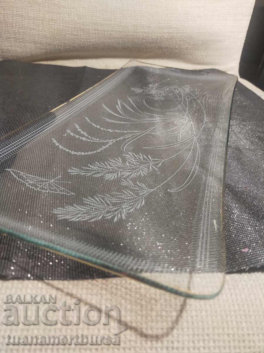 Livrarea Farfurie de servire foarte subțire și ovală