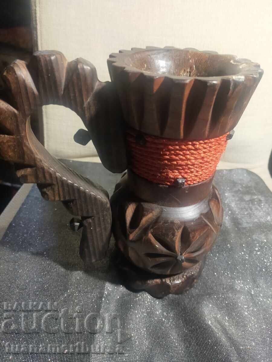 Livrarea Obiect decorativ din lemn
