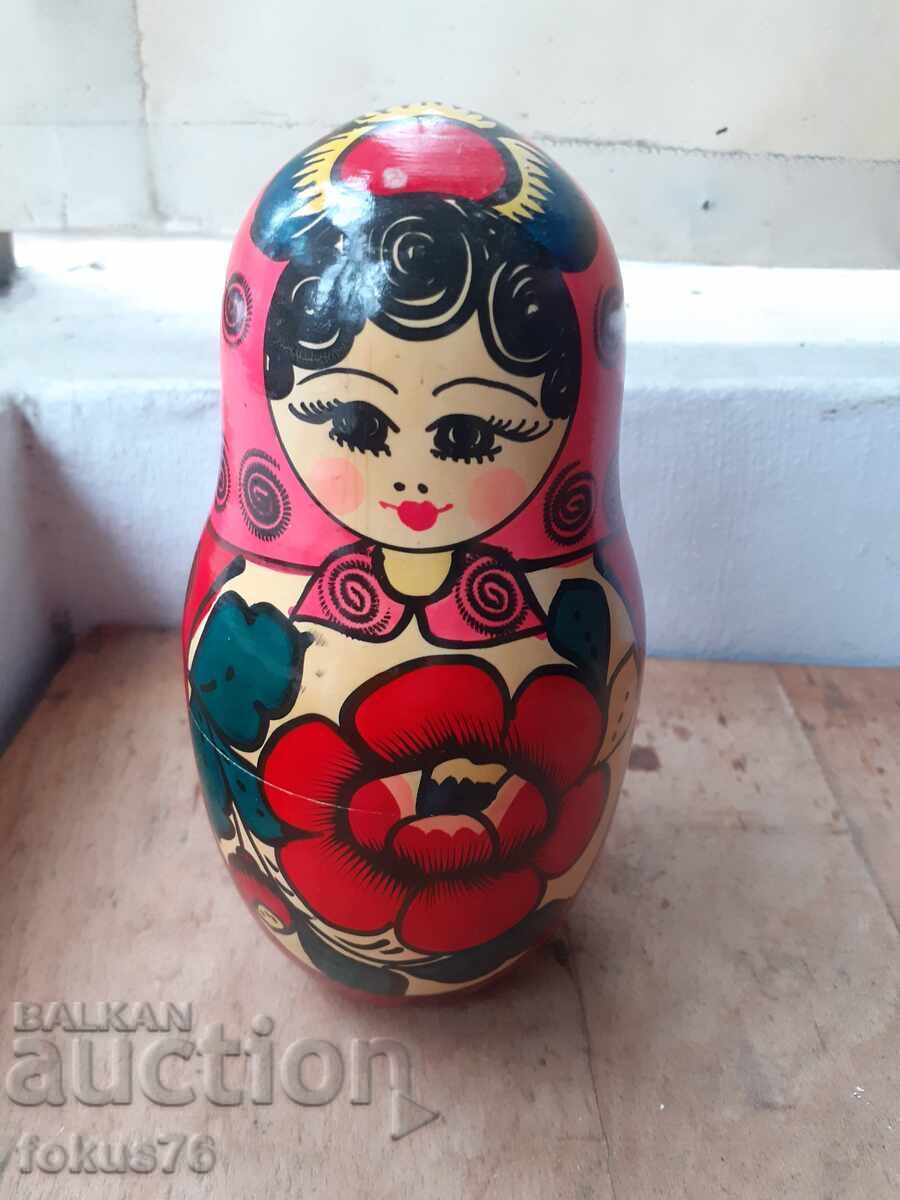 Delivery of Matryoshka old Russian wooden doll 7 in 1