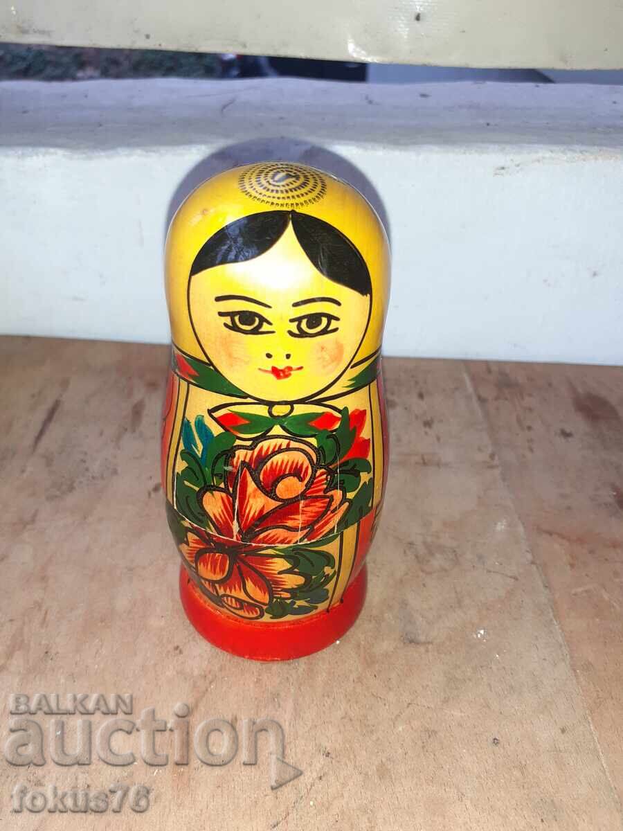 Matr’oshka stara ruska dŭrvena kukla 4 v 1