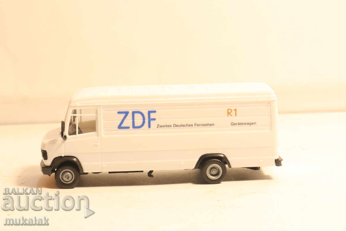 HERPA H0 MERCEDES BENZ 609 709 711 811 MODEL CAR HERPA H0 MERCEDES BENZ 609 709 711 811 MODEL CAR