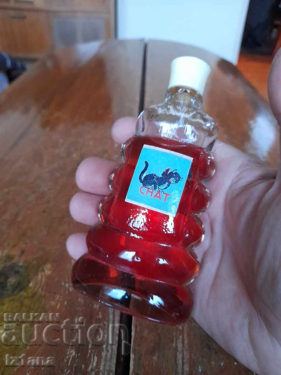 Parfum vechi Chat cu preț € 63.00 | 123.22 BGN