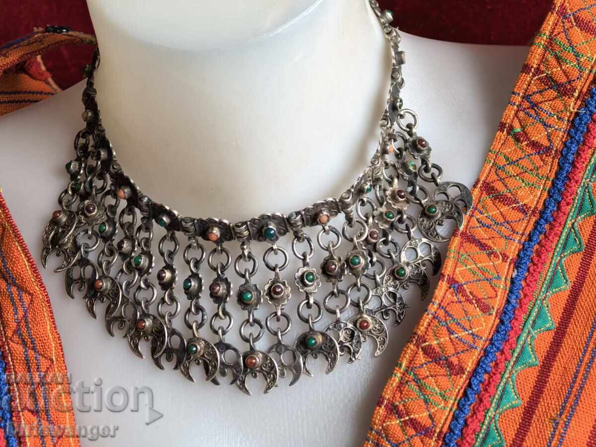 Vŭzrozhdensko srebŭrno bizhu. Kuchka - 6 Vŭzrozhdensko srebŭrno bizhu. Kuchka - 6