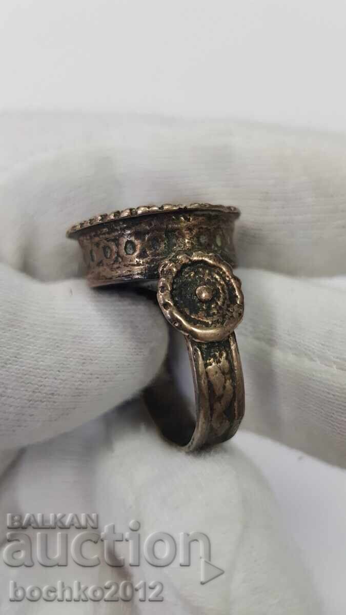 Колекционен, български, възрожденски пръстен, 19 - ти век - 7