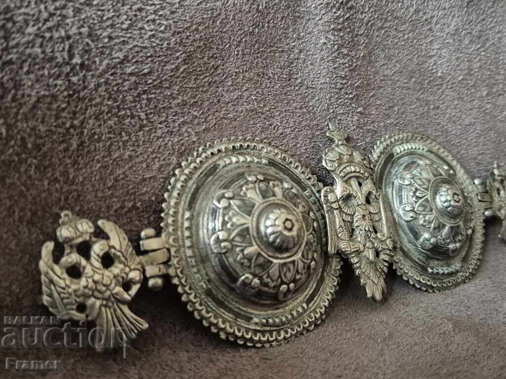 Αναγεννησιακές ασημένιες πόρπες με νιέλο, Αιγαιομακεδονία - 6