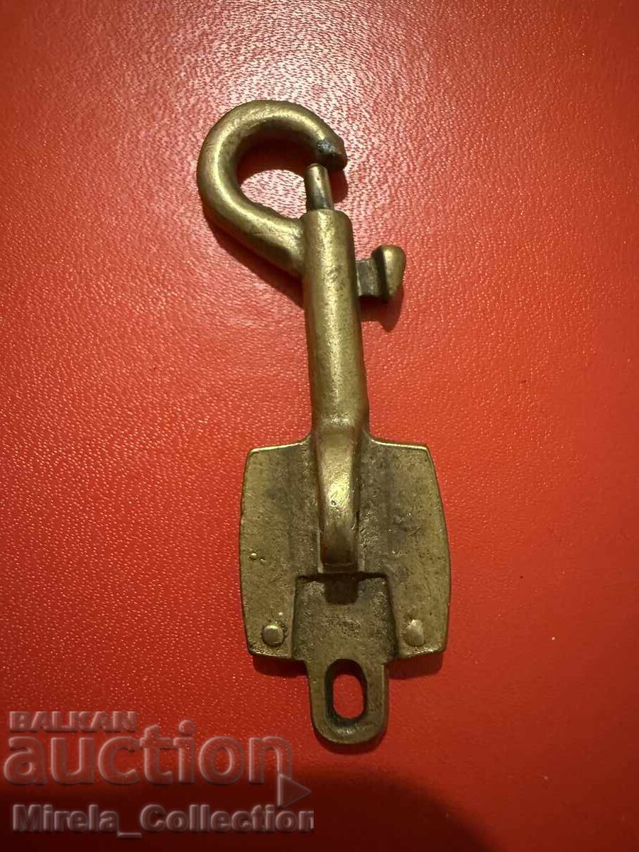 Доставка на Стар ретро ключодържател отварачка за дънки Панака