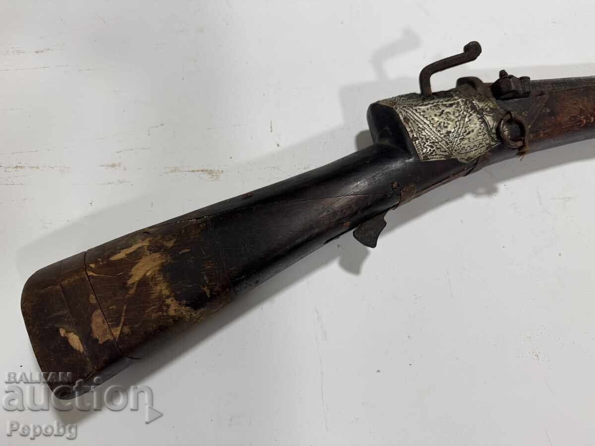 Livrarea Pușcă veche cu fitil