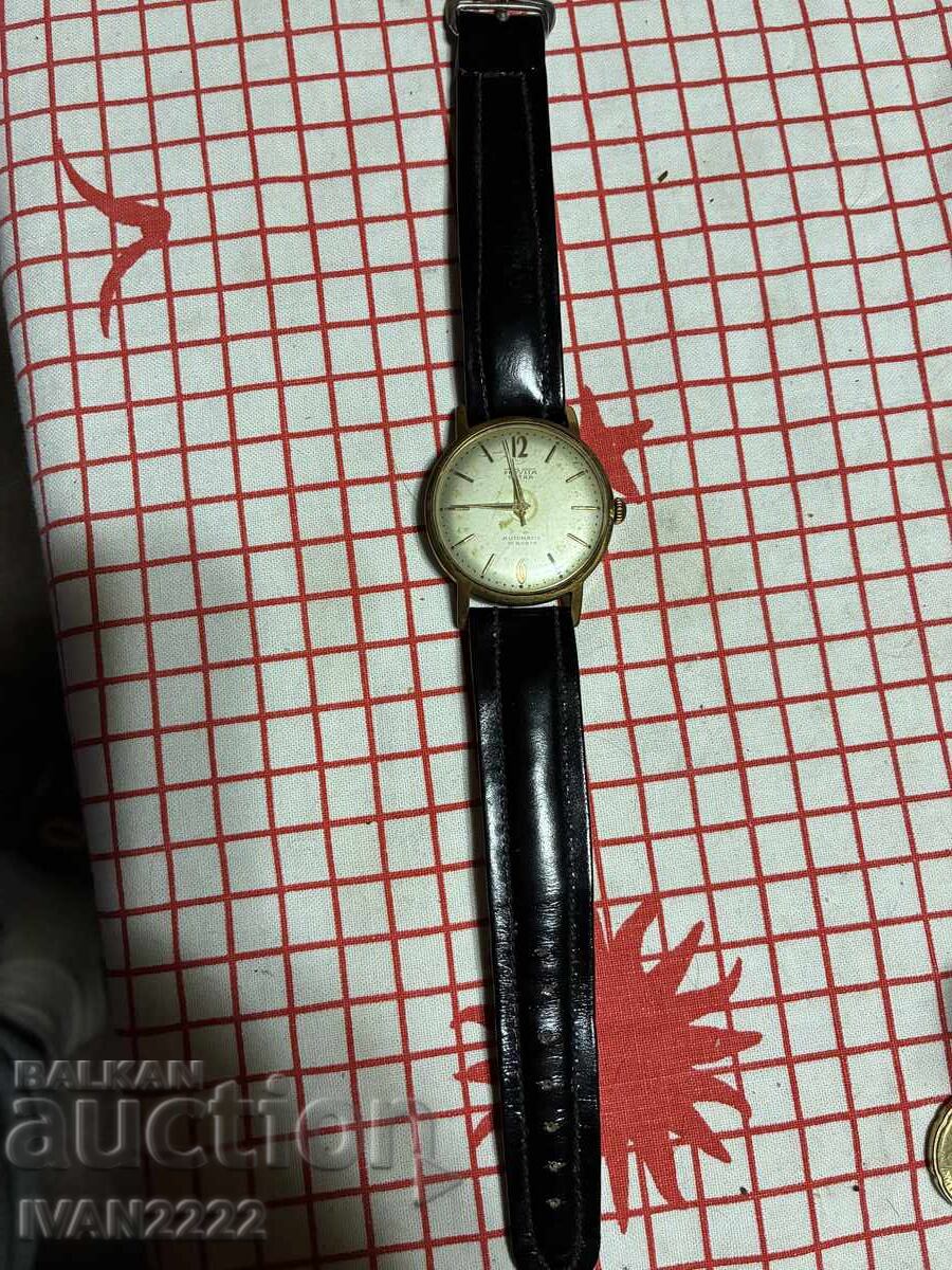 Аукцион Продавам стар часовник Аукцион Продавам стар часовник