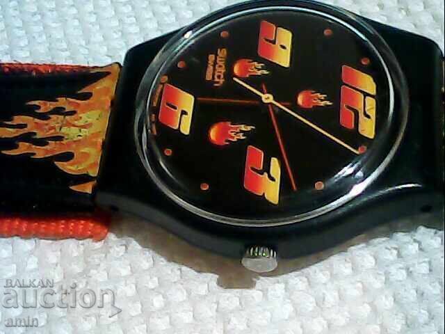 Аукцион красив 4асовник сва4 работи первектно много редек Аукцион красив 4асовник сва4 работи первектно много редек