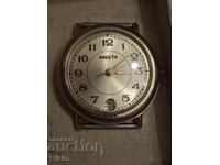 Часовник Raketa