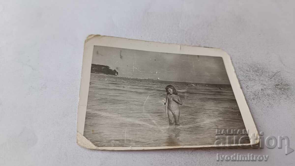 Φωτογραφία Μικρό αγόρι στην παραλία