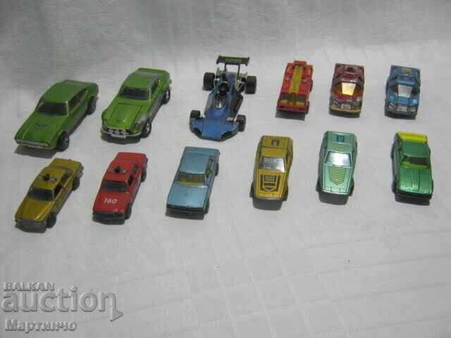 Colecție 12 modele vechi de mașinuțe bulgărești Matchbox cu preț € 220.00 | 430.28 BGN